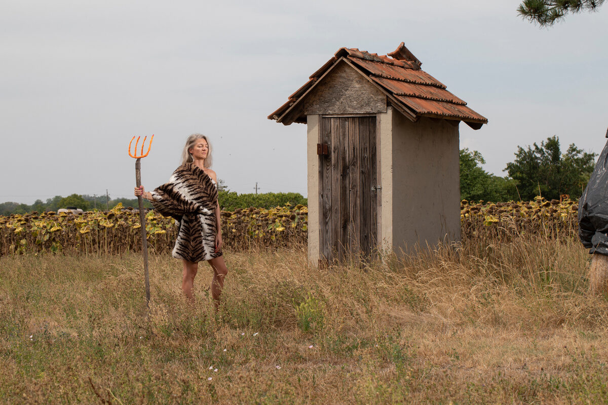 Réka Lőrincz, *[Keep the Balance](\artworks\9e77d722-052f-45f5-89a0-d5c54da83a96)* (2024)