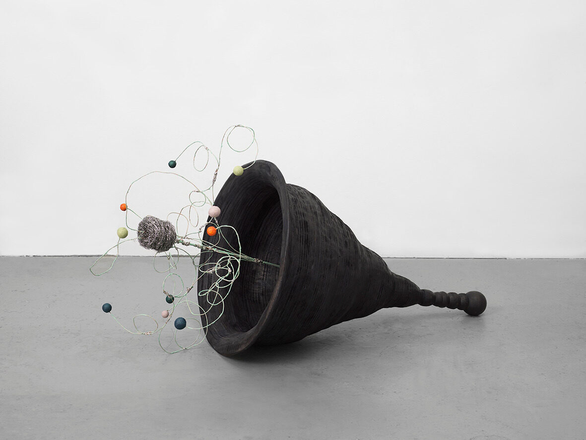 Alicia Adamerovich, *[Diva](\artworks\41186d31-711b-4b70-b272-249c0e534b52)* (2024)