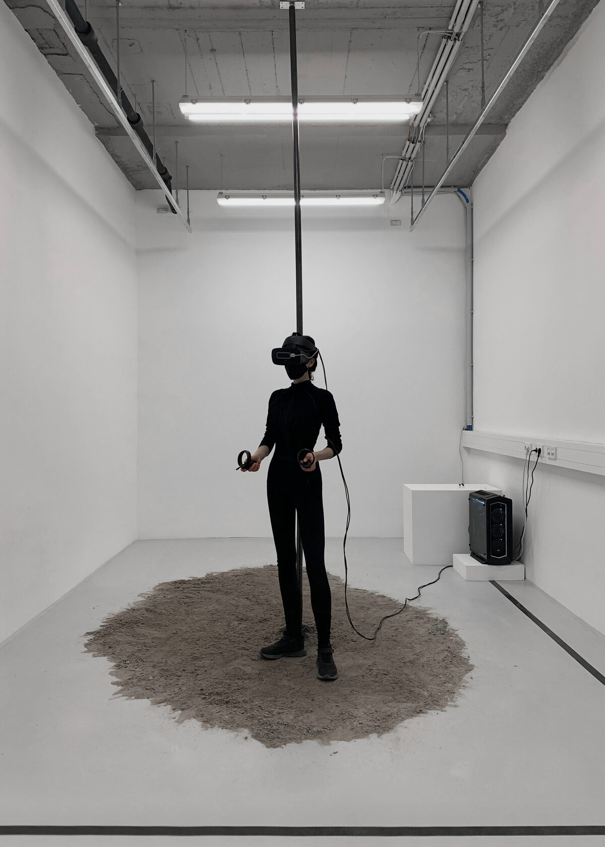 Natalia Evelyn Bencicova, *[Anti-Atlantis](\artworks\795decff-9f40-4f02-88ca-1d1ce86ab8fa)*
