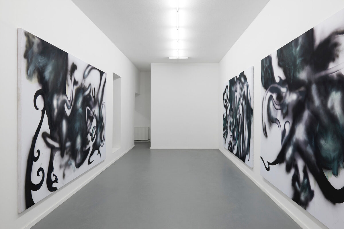 Robert Roest, *[Fueling Flames, Don't Worship Ashes!](\artworks\bda323f8-9811-45ec-9040-97bb4a5bd6ba)* (2018)