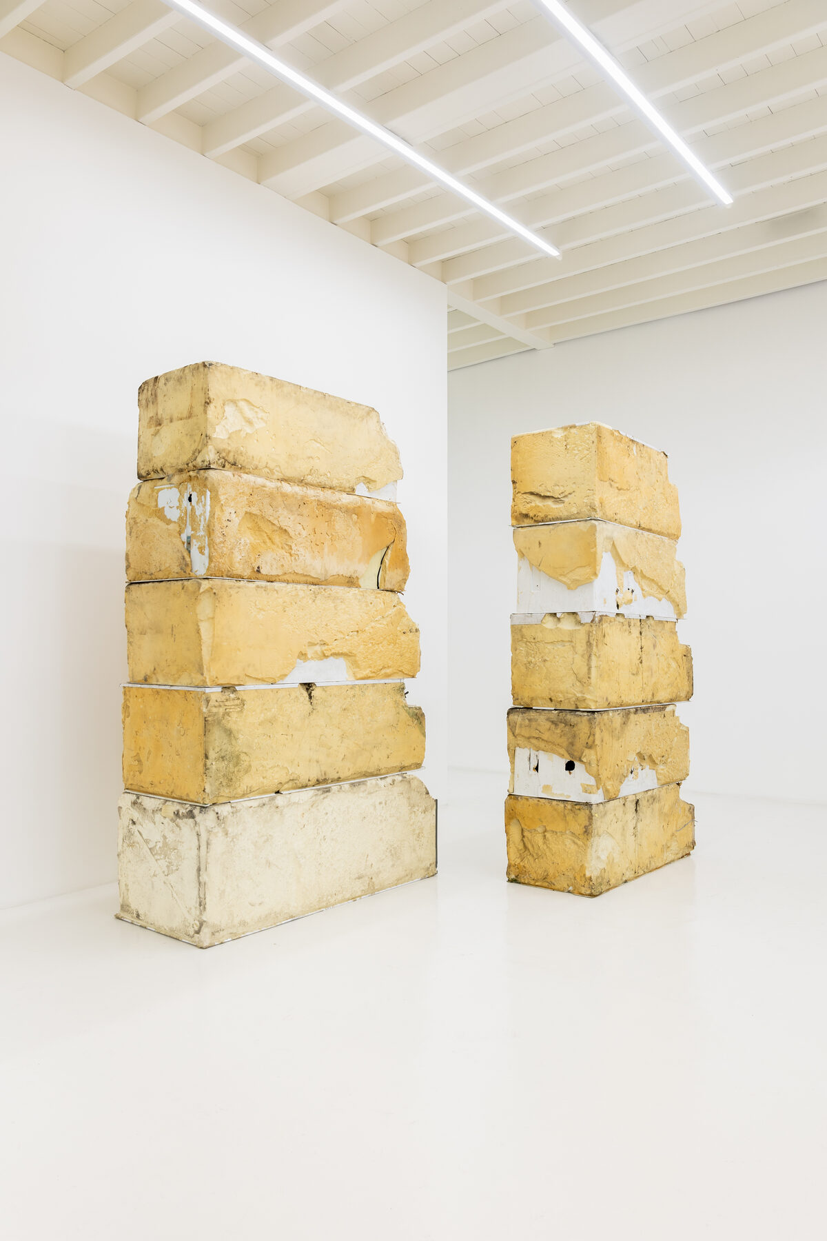 Julia Taszycka, *[15018 – 1](/artworks/16787e05-1a03-4fed-0ea9-08df01aea82b)* (2025)