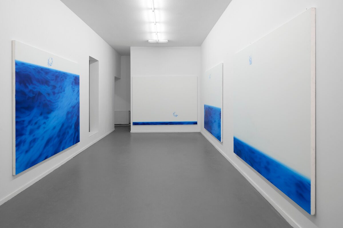 Robert Roest, *[Images For Deep Relaxation and Physiological Hygiene](\artworks\43e48a2b-948f-4dde-9ac7-35178cac1e3a)* (2019)
