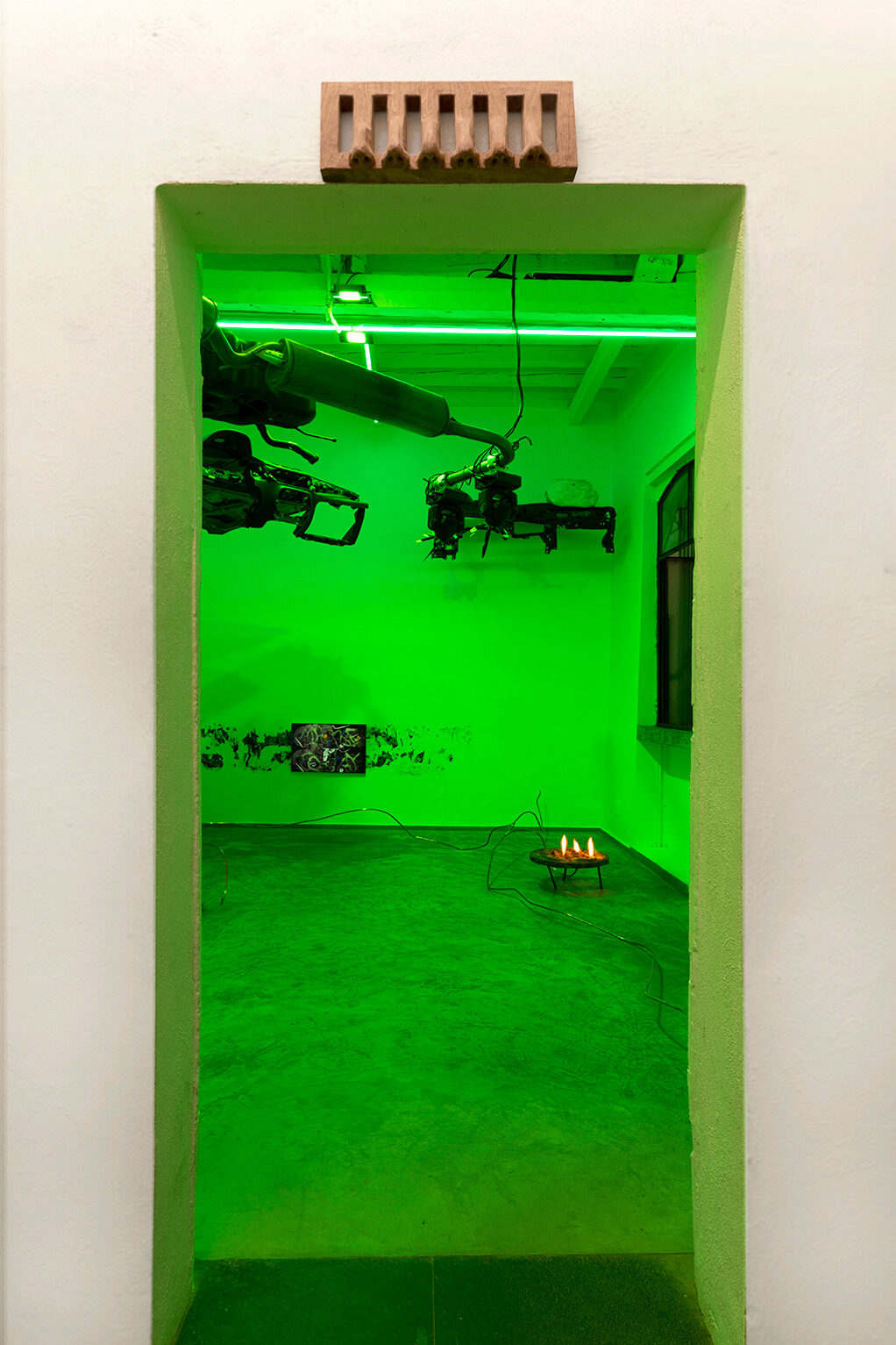 Installation view of *[Towards a Lower Sky](\exhibitions\5744e05f-1cce-4b5b-bb5e-be3b4da47023)*, [guadalajara90210](\institutions\56b11c94-914c-47db-eeec-08dde3fd5f28), Mexico City, January 28, 2025–February 25, 2025