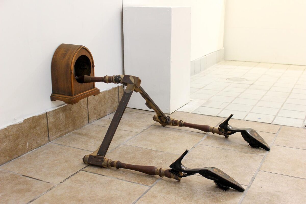 Christopher Gambino, *[Shy Claire](\artworks\06e67ec1-f659-4b7b-f41c-08de7dbcdd8e)* (2025)