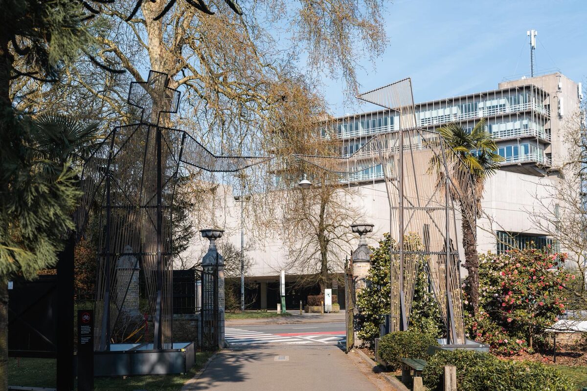 Frank&Robbert Robbert&Frank, *[Gatekeepers](\artworks\9607a6a0-6b2f-49a2-844a-b35b824dfcfc)* (2026). In situ installation for *[BORDERS](\exhibitions\769207f9-6146-49bb-9ef7-c0646f3a8fc4)*, [GUM – Ghent University Museum](\institutions\d9b46674-4f19-475b-de69-08de890082e9), Ghent, Belgium.