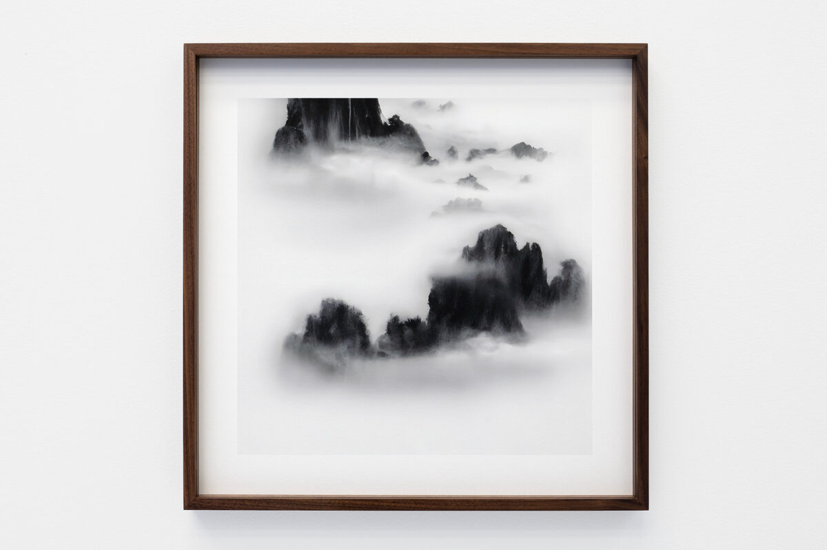 Chantal Peñalosa Fong, *[Places that seem to float](\artworks\94bb25cd-3ab8-4136-cfc8-08dea4e43f8a)* (2023)