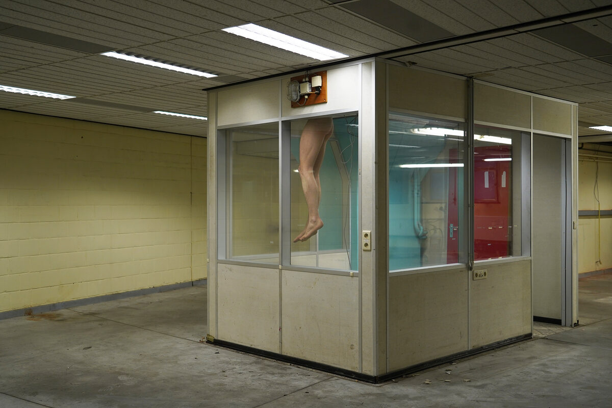 RAW image, in the making of *[Armoire](\artworks\fcafef9c-ed3b-4af4-be3c-08de9713813b)*.