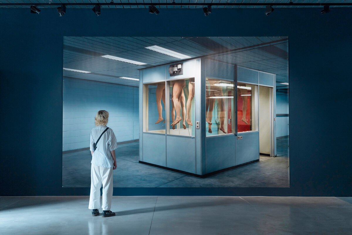 Fañch Le Bos, *[Dé-corps, Aquarium](\artworks\64cc7cce-c854-4267-be3b-08de9713813b)* (2024), exhibition view, *[The Good, The Bad, and The Ugly](\exhibitions\065f47b0-231a-4fca-841c-e2e1e3f2e278)*, Hangar Brussels, June 15–16, 2024.