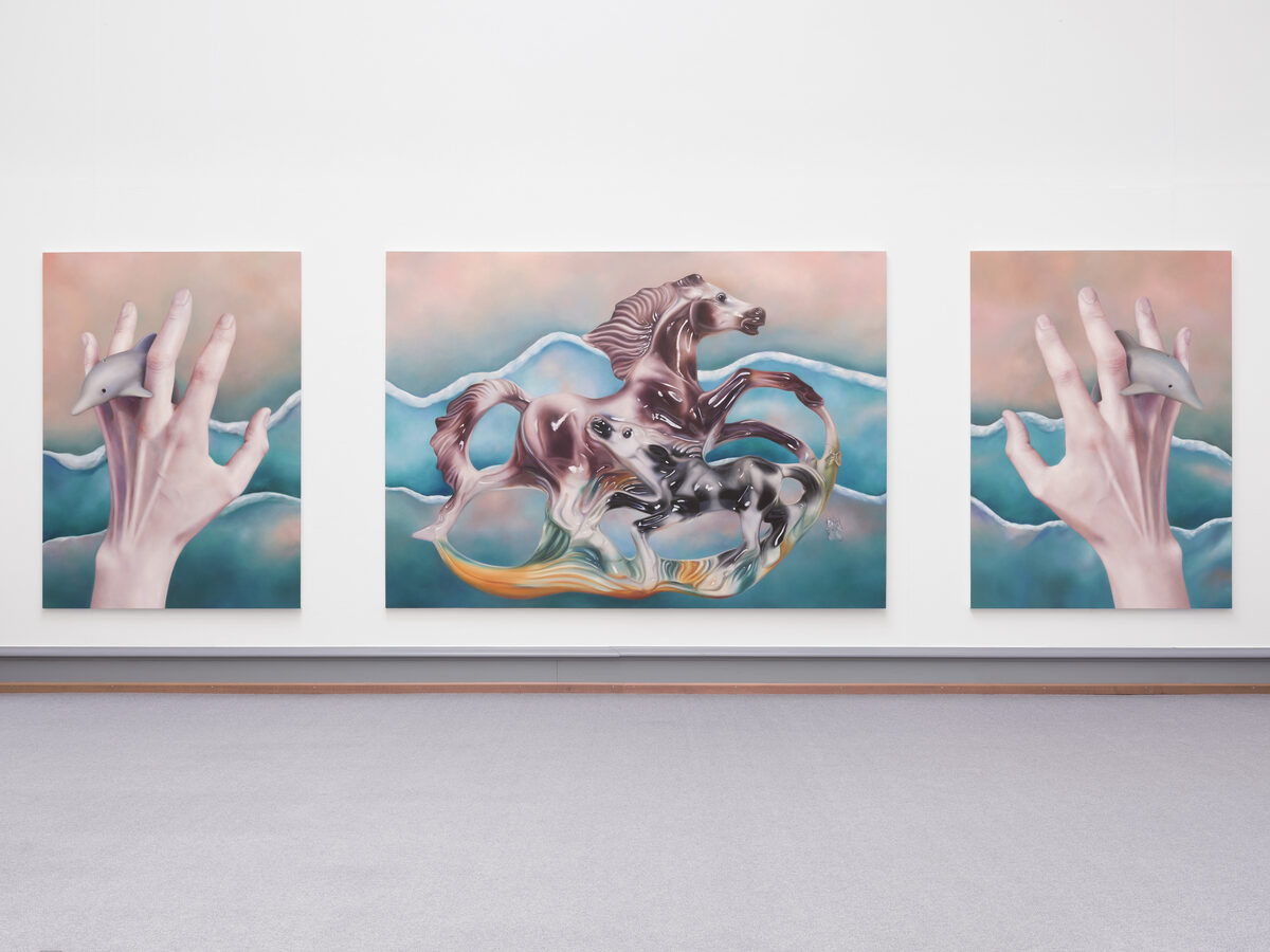 Francisco Sierra, *[Mare e Monti in Mano](\artworks\64088153-3fb8-44c3-bbac-6c25c322fe2d)*, 2025. Installation view of *[Alfombra](\exhibitions\c496371c-53fc-4b4f-a9c8-f1ac3430b367)*, [Kunstmuseum Solothurn](\institutions\7e50a5e2-fffa-4c5c-6d6e-08de1b63a7bd), 2025.