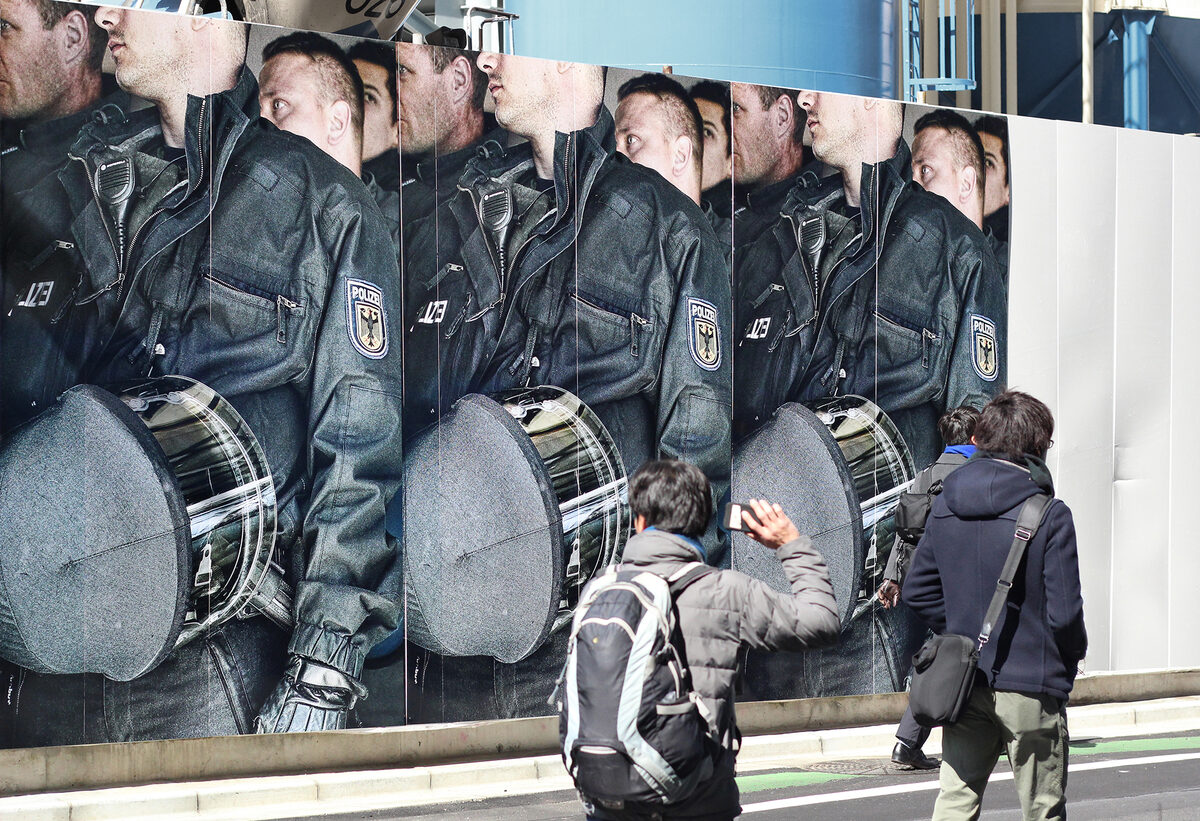 Satoshi Fujiwara, *[Police Brutality](\artworks\7fbf2fb4-5ca5-446f-d621-08deaa74760e)*, 2016. Temporary enclosure, Tokyo, 2016.